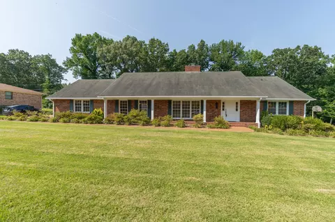 7418 Twin Brook Dr, Chattanooga, TN 37421