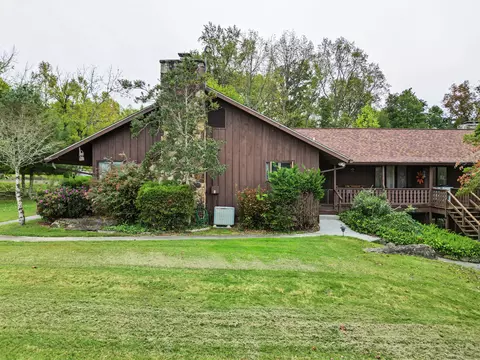 3815 East Pkwy #1, Gatlinburg, TN 37738