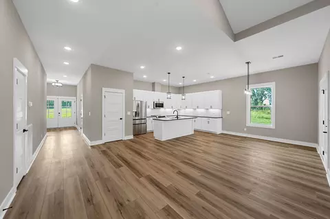 33 Rustic Pnes, Dover, TN 37058 photo 12