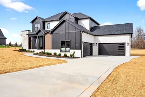Exterior - 21 Rustic Pnes, Dover, TN 37058 photo 9 of 10