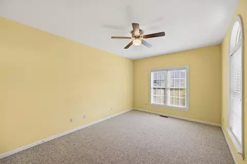 Bedroom - 2131 Luray Rd, Huron, TN 38345 photo 4 of 6