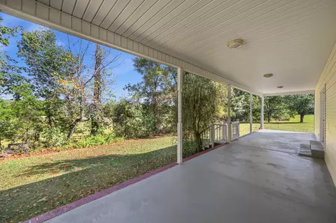 Exterior - 2131 Luray Rd, Huron, TN 38345 photo 5 of 13