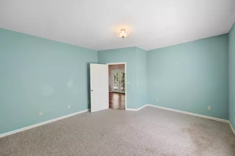 Bedroom - 2131 Luray Rd, Huron, TN 38345 photo 2 of 6