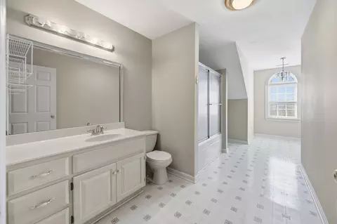 Bath - 2131 Luray Rd, Huron, TN 38345 photo 2 of 3