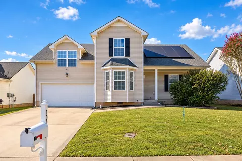1016 Cindy Jo Ct, Clarksville, TN 37040