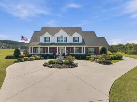 Exterior - 417 Twin Cedars Rd, Rock Spring, GA 30739 photo 3 of 15