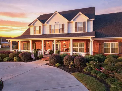 Exterior - 417 Twin Cedars Rd, Rock Spring, GA 30739 photo 2 of 15