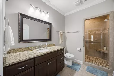 Bath - 417 Twin Cedars Rd, Rock Spring, GA 30739 photo 3 of 5