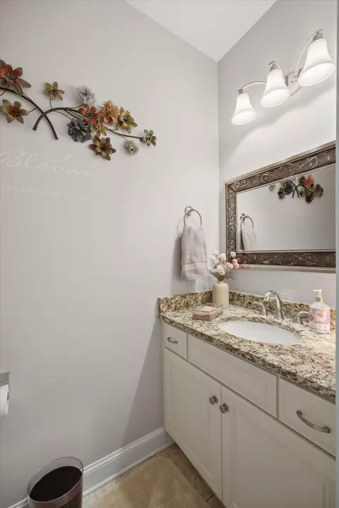 Bath - 417 Twin Cedars Rd, Rock Spring, GA 30739 photo 5 of 5