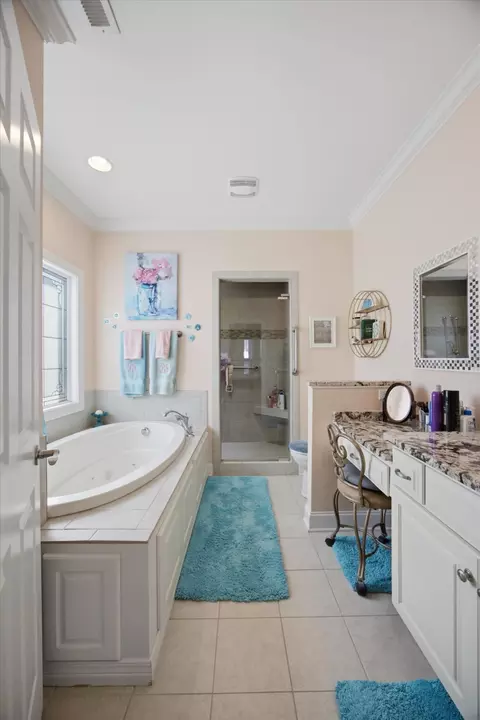 Bath - 417 Twin Cedars Rd, Rock Spring, GA 30739 photo 1 of 5