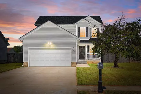 535 Fox Trot Dr, Clarksville, TN 37042