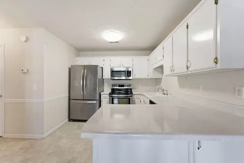 Kitchen - 867 E Northfield Blvd, Murfreesboro, TN 37130 photo 1 of 3