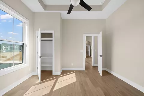 Bedroom - 39 Rustic Pnes, Dover, TN 37058 photo 1 of 2