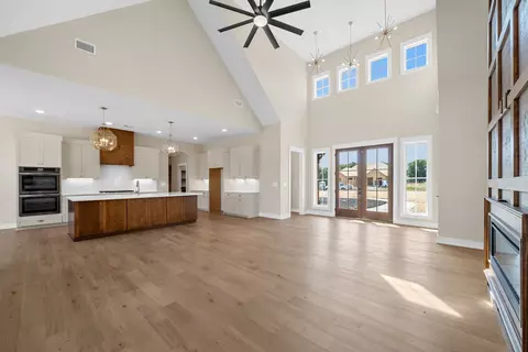 Living - 39 Rustic Pnes, Dover, TN 37058 photo 4 of 5