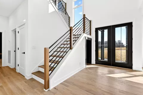 Entry Way - 17 Rustic Pnes, Dover, TN 37058 photo 1 of 6
