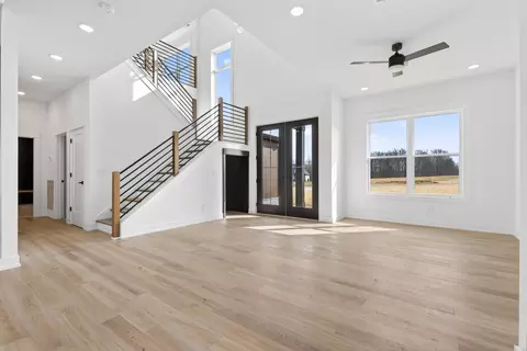 Living - 17 Rustic Pnes, Dover, TN 37058 photo 6 of 12