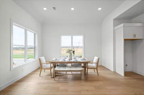Dining - 26 Rustic Pnes, Dover, TN 37058 photo 1 of 1