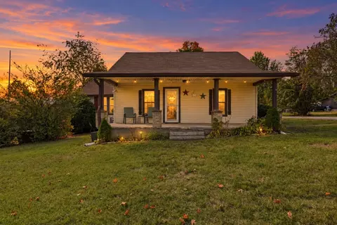 2007 Theva Ln, Westmoreland, TN 37186