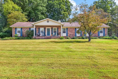1723 Meadow Wood Dr, Cookeville, TN 38506