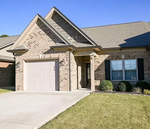 4833 Grove Park Dr NE, Cleveland, TN 37312