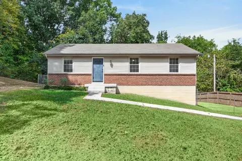 1425 Richmond Pl, Clarksville, TN 37040