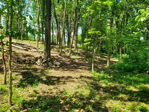 1930 Arlington Rd, Lebanon, TN 37087