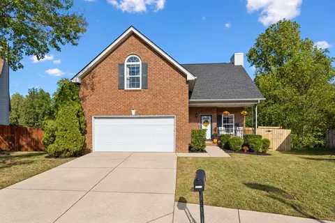 1021 Summerview Ct, Nashville, TN 37221