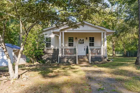 831 Fairmount Ave, Signal Mountain, TN 37377
