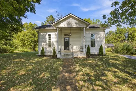 409 Rhum Dr, Columbia, TN 38401
