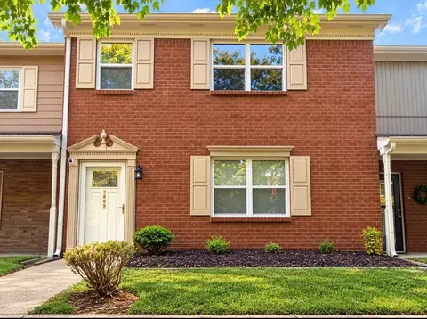 430 Walton Ferry Rd #1605, Hendersonville, TN 37075