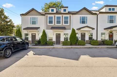 603 Bristol Creek Dr, Nashville, TN 37221