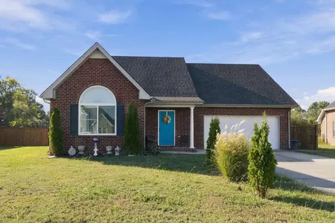 2517 Auldridge Dr, Christiana, TN 37037