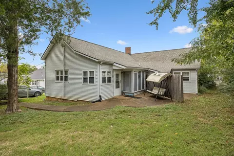 Exterior - 112 Morrison St, Centerville, TN 37033 photo 7 of 8