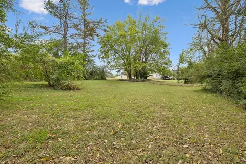 Exterior - 112 Morrison St, Centerville, TN 37033 photo 8 of 8