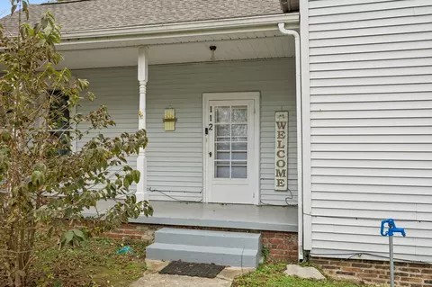 Exterior - 112 Morrison St, Centerville, TN 37033 photo 3 of 8