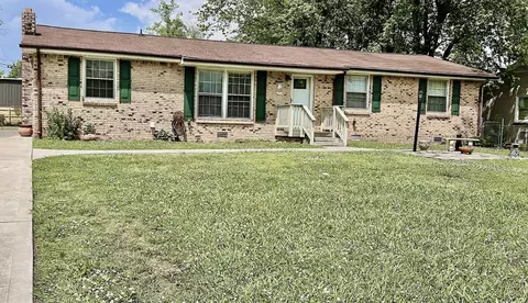 319 Copeland Rd, Clarksville, TN 37042