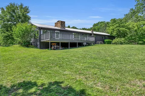 Exterior - 2993 Hobbitshire Dr, Centerville, TN 37033 photo 14 of 21