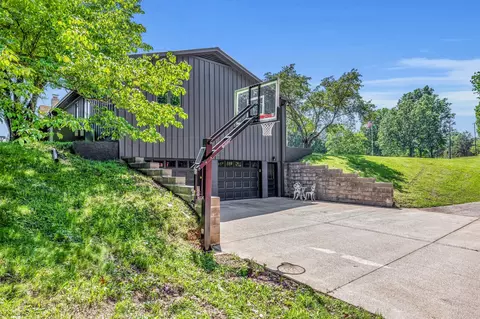 Exterior - 2993 Hobbitshire Dr, Centerville, TN 37033 photo 9 of 21