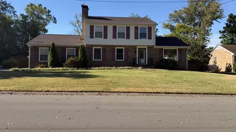 108 Clearlake Dr E, Nashville, TN 37217