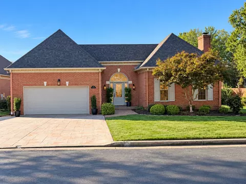 100 Carriage Way, Hendersonville, TN 37075