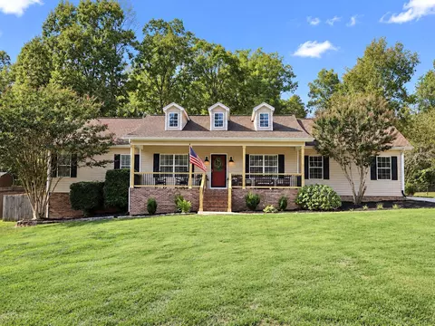 165 Savannah Ridge Trl NE, Cleveland, TN 37323
