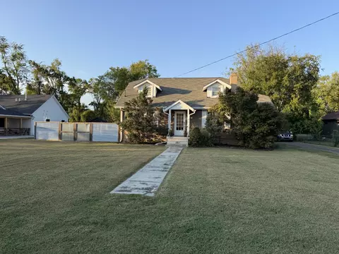 1005 Calvert St, Nashville, TN 37216