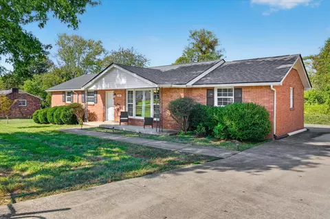 305 Rue Le Mans Dr, Clarksville, TN 37042