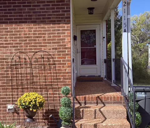 Exterior - 2115 Mockingbird Ln #A, Springfield, TN 37172 photo 2 of 4
