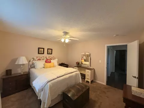 Bedroom - 2115 Mockingbird Ln #A, Springfield, TN 37172 photo 3 of 4