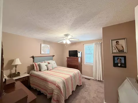 Bedroom - 2115 Mockingbird Ln #A, Springfield, TN 37172 photo 2 of 4