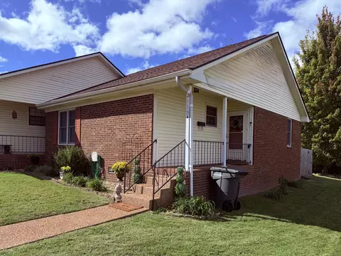 2115 Mockingbird Ln #A, Springfield, TN 37172
