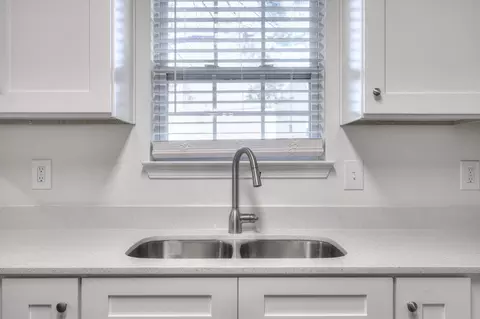 Kitchen - 1824 Devon Dr, Spring Hill, TN 37174 photo 1 of 4