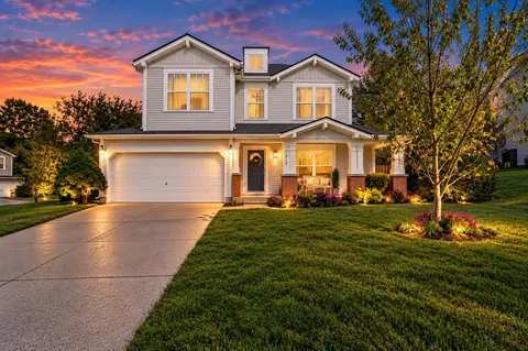 7016 Lexington Point Dr, Nashville, TN 37221