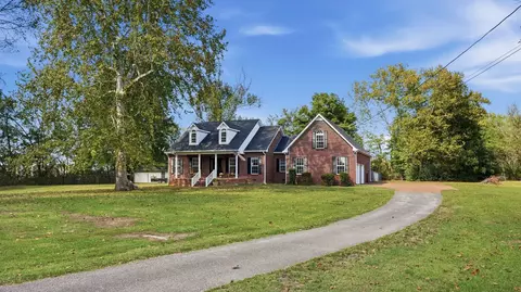 3290 Anes Station Rd, Lewisburg, TN 37091
